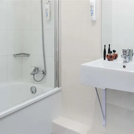 Ibis Budget Bobigny Pantin Hotel Parigi